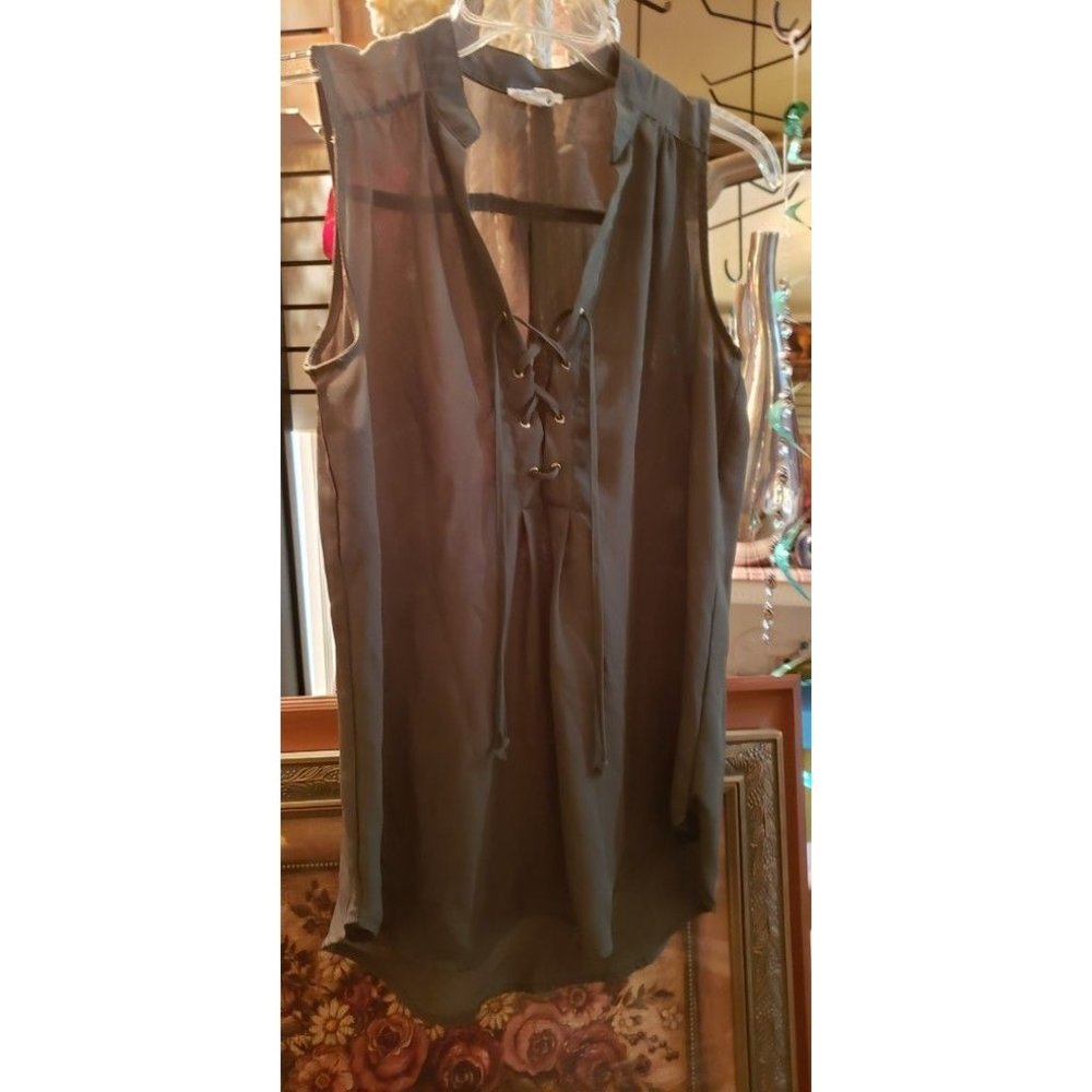 Ardene Ladies XS Polyester Green Top With Lace Up Front